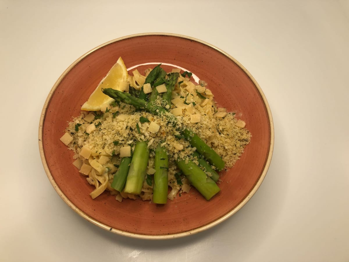 Linguine al Limone! mit grünem Spargel