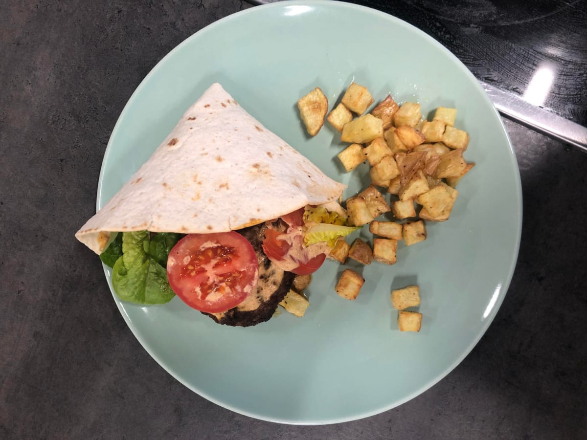 Mexi pattie in tortilla wrap