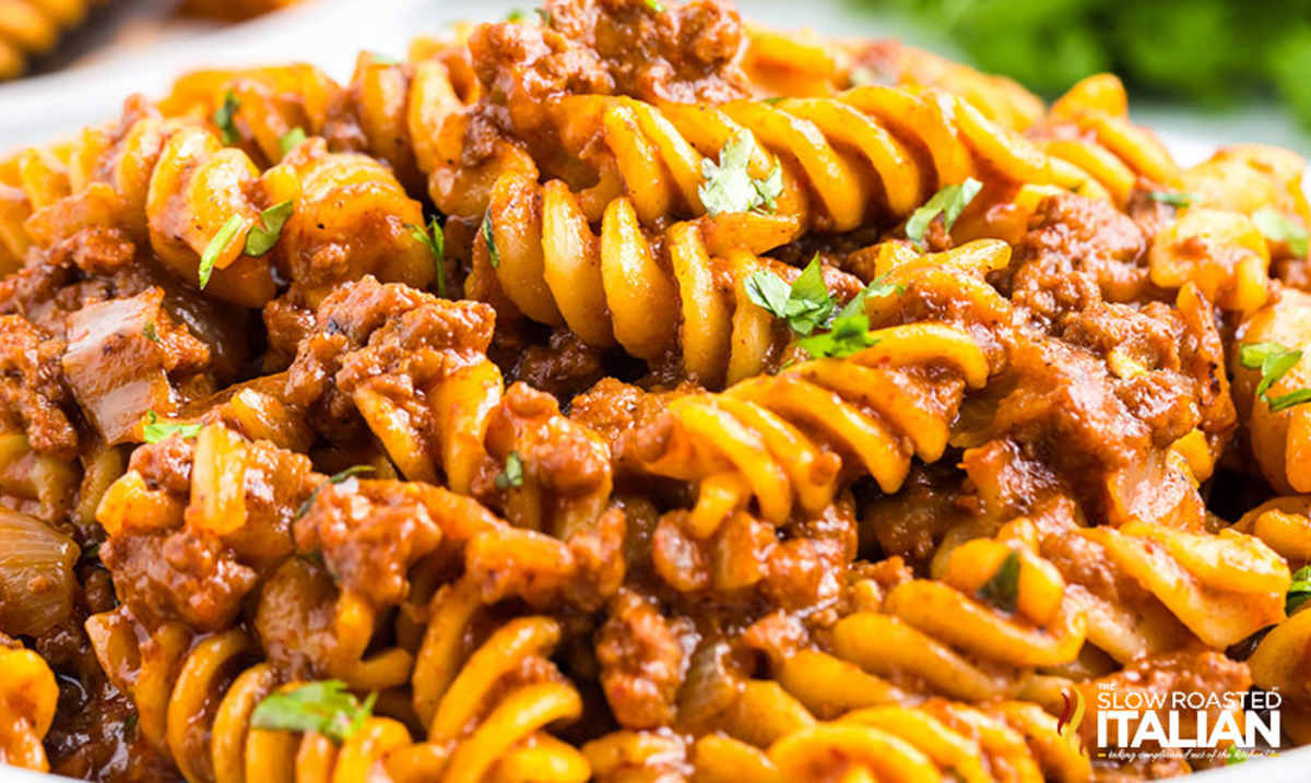 SuperQuick Creamy Beef Enchilada Pasta