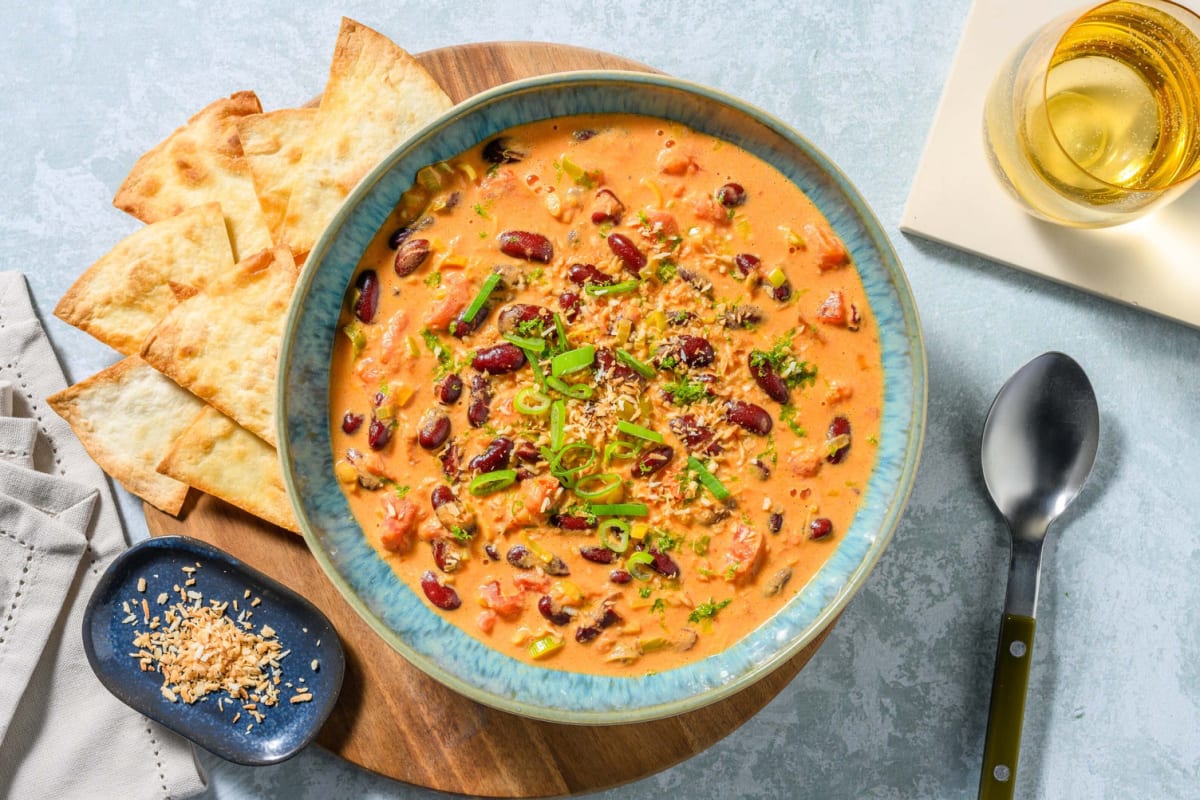 Herzhafte Kokoscremesuppe mit Kidneybohnen