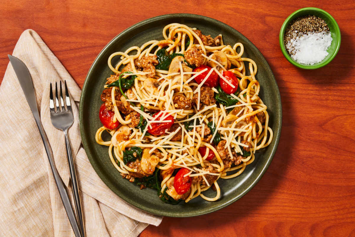 SuperQuick Sun-Dried Tomato Sausage Spaghetti 