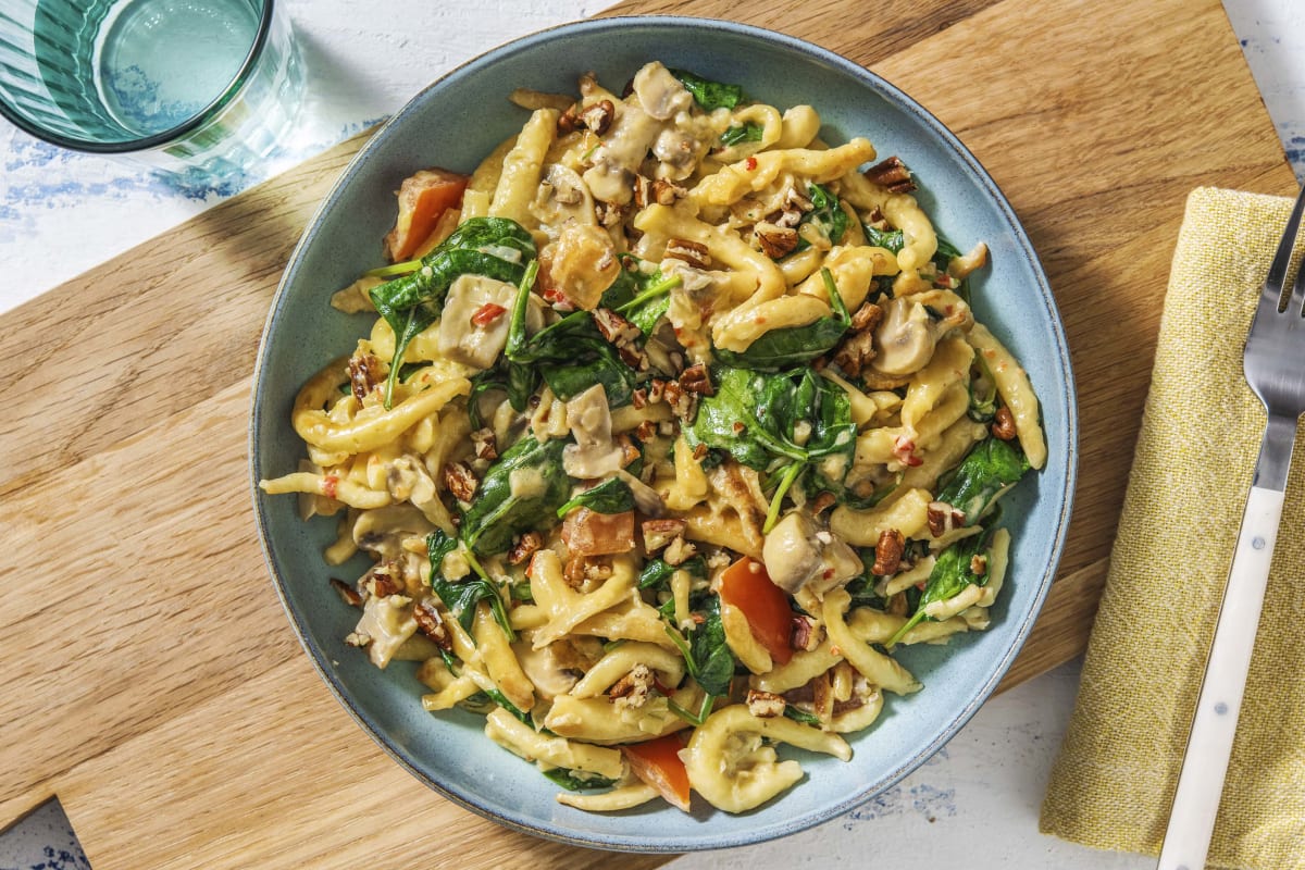 Babyspinat-Spätzli-Pfanne mit Champignons