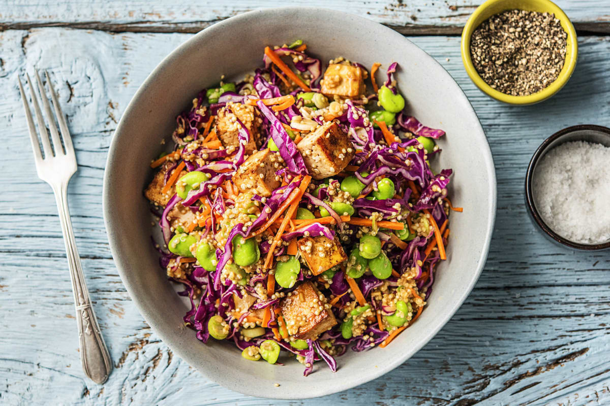 Bol de quinoa et de tofu doré