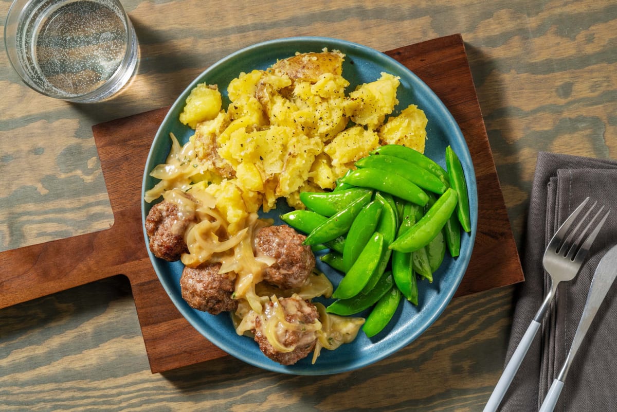 Boulettes de bœuf au romarin et sauce aux oignons