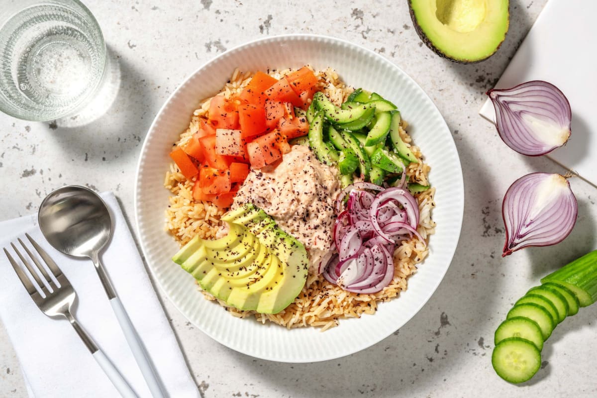 Tonijn-avocadobowl met furikake