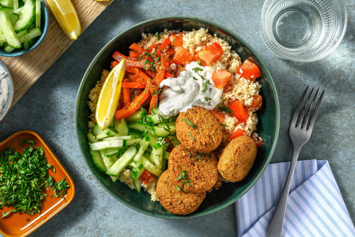 Falafelbowl met couscous en verse munt