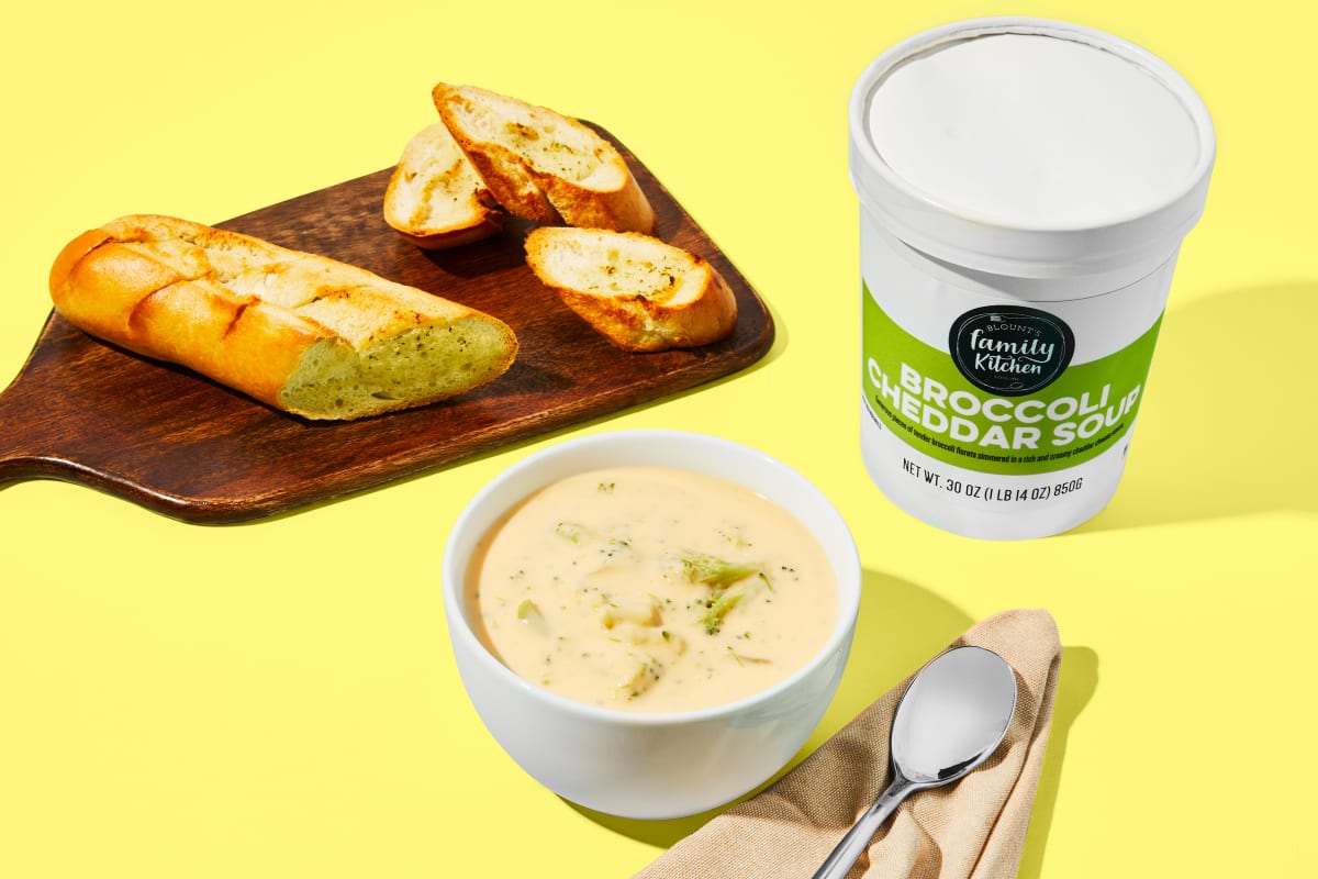 Broccoli Cheddar Soup & Garlic Bread