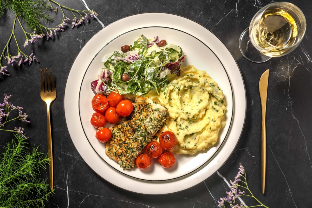 Cabillaud en croûte aux herbes et tomates cerises rôties 