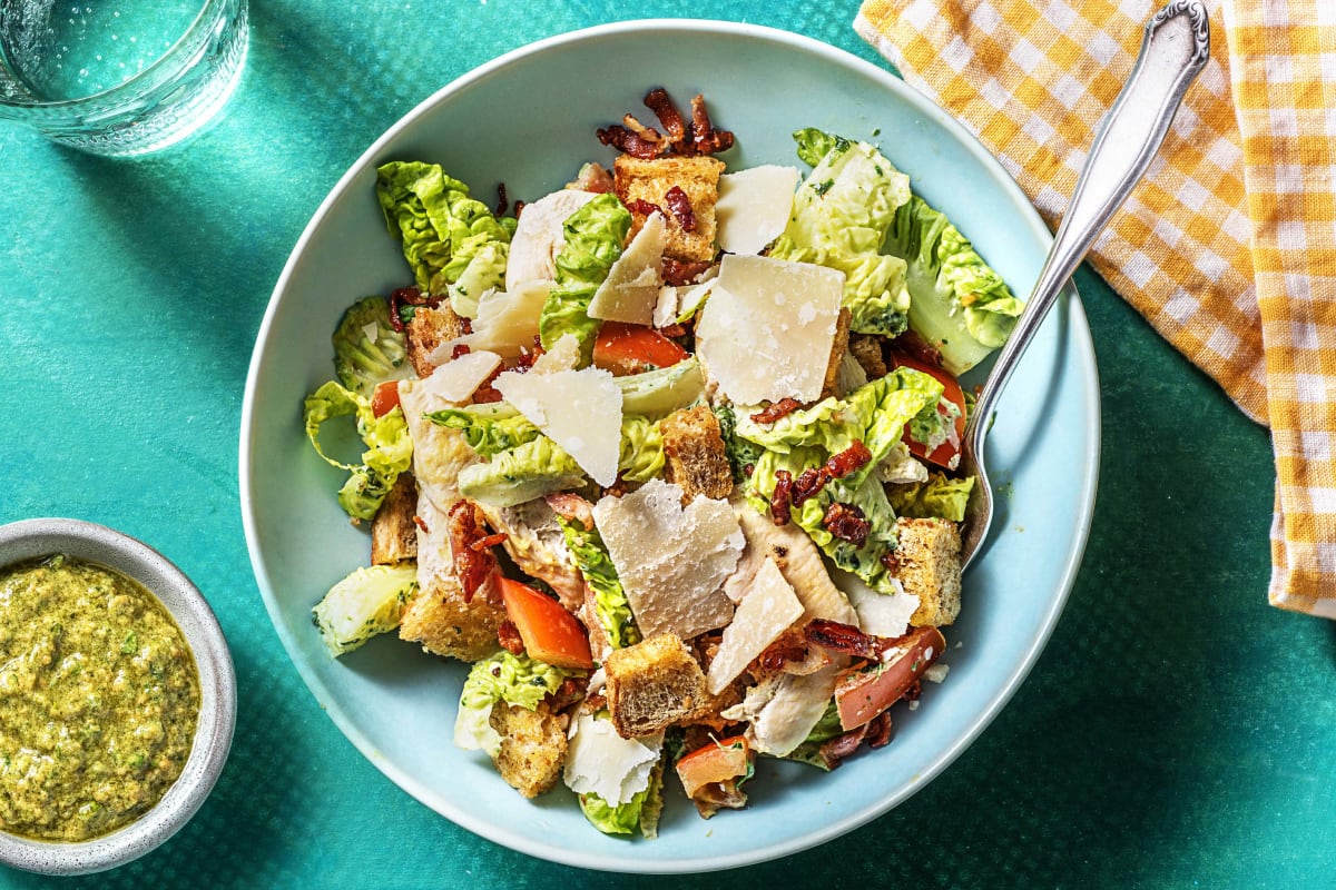Caesar-Salat mit Bärlauch-Käse-Dressing