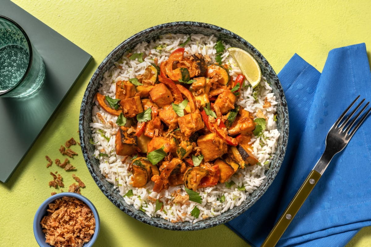 Cari rouge d’inspiration thaï au tofu et à la noix de coco