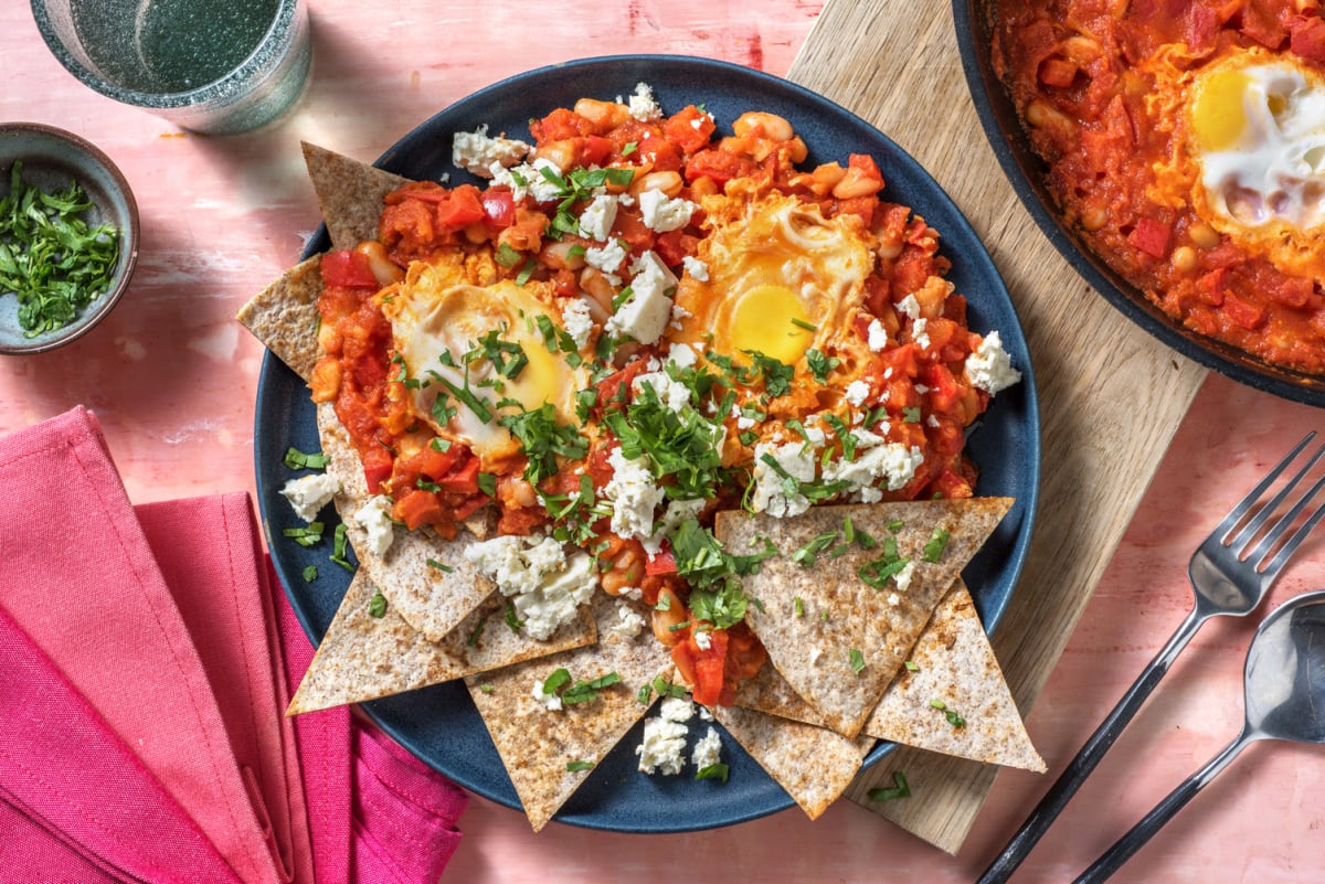 Shakshuka met zelfgemaakte tortillachips