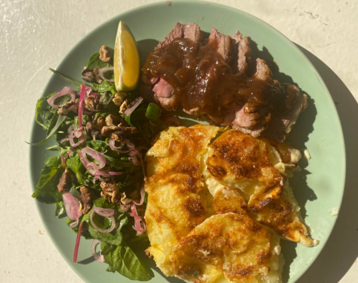 Lamb and red wine jus sauce