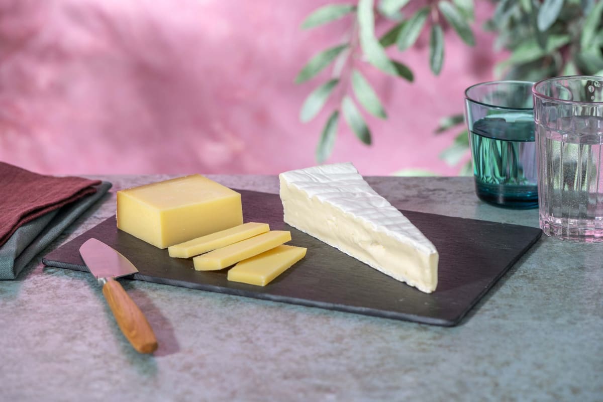 Duo de fromages : Brie Pasteurisé (200g) | Comté 6 mois (200g)