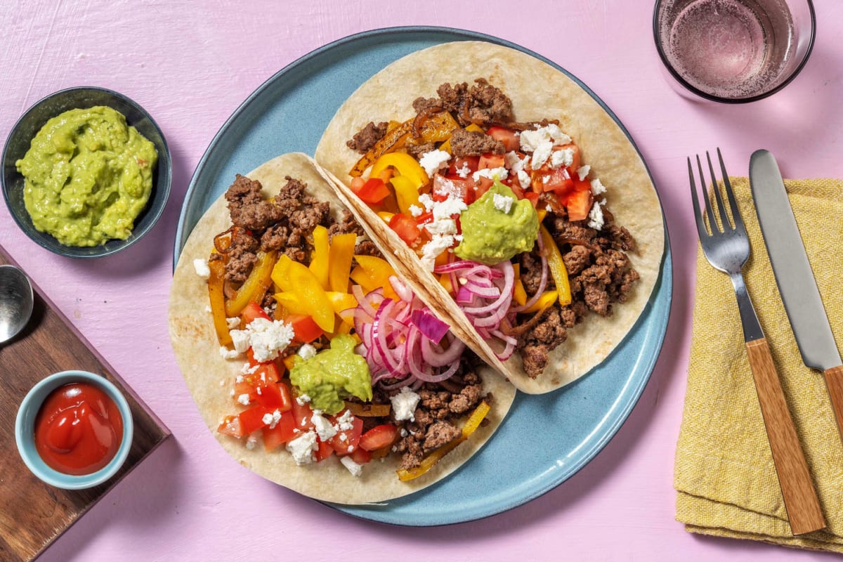 Fajitas met rundergehakt, avocadodip en tomatensalsa