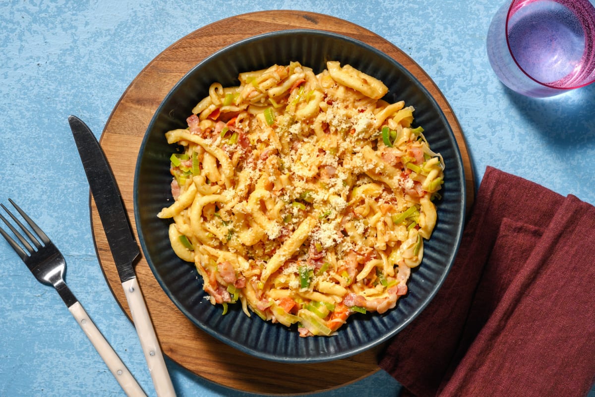 One-Pan frische Eierspätzle mit Bacon