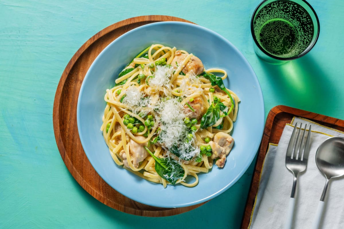 Pâtes Alfredo au poulet et à l’ail