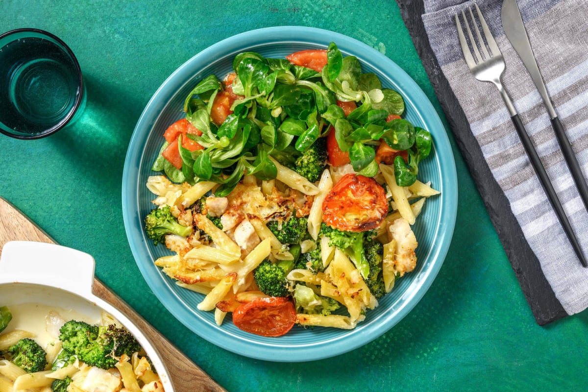 Romige pastaschotel met koolvis en broccoli