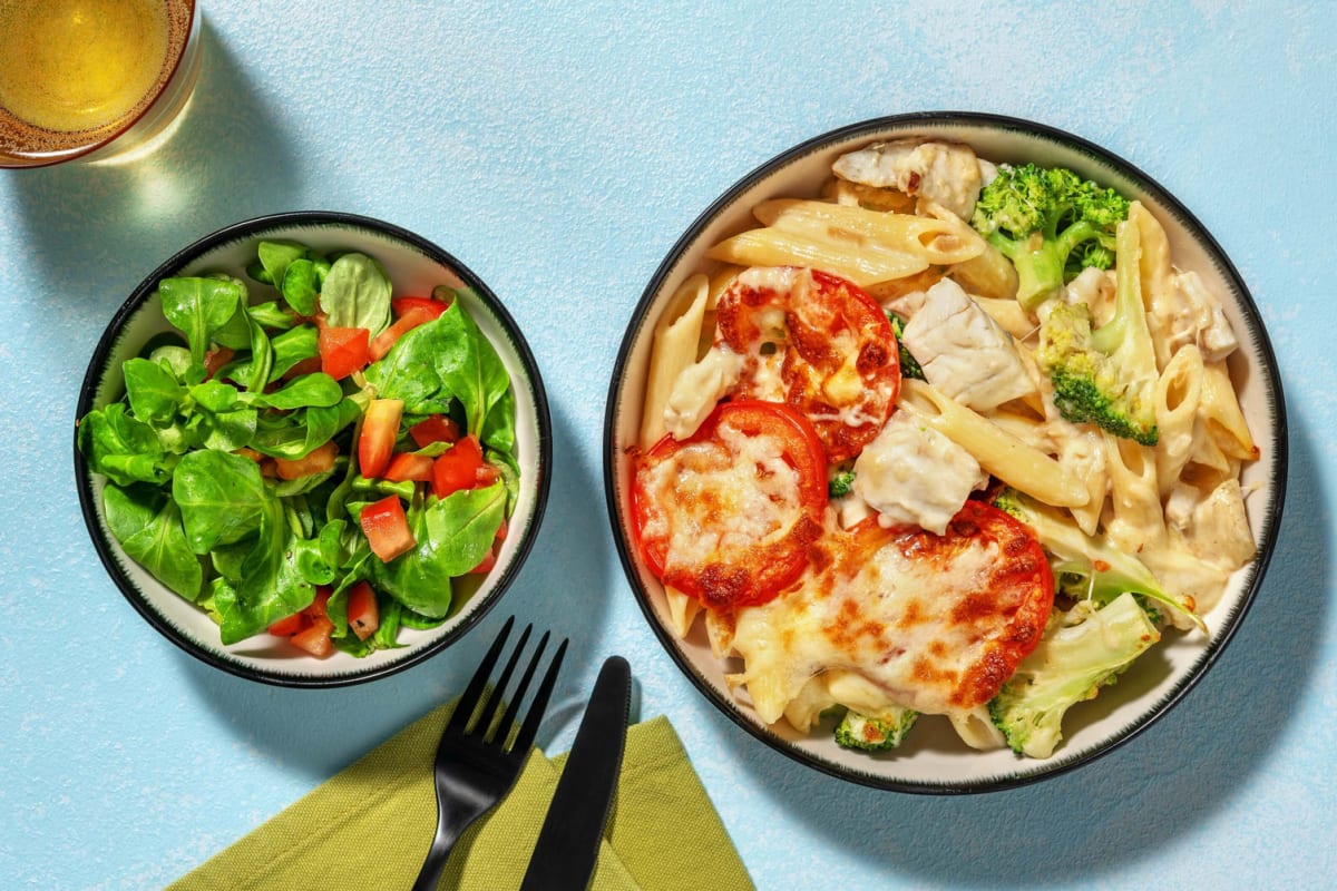 Romige pastaschotel met koolvis en broccoli