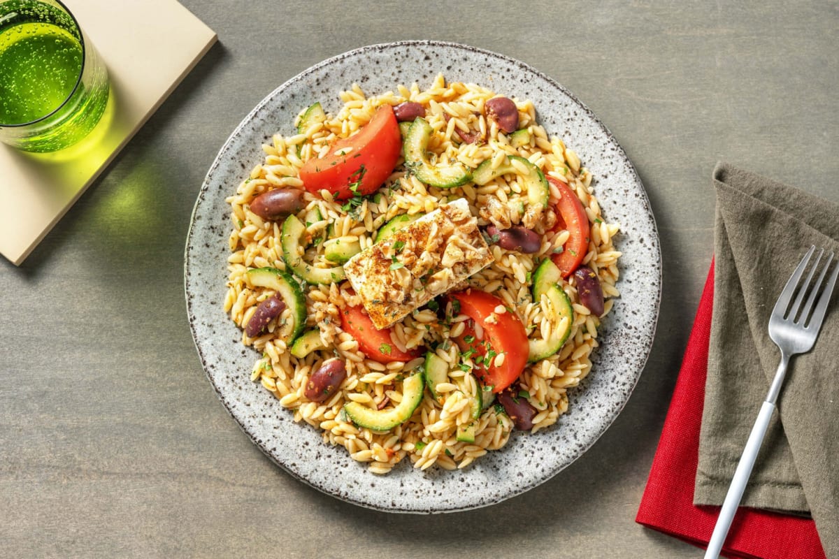 Griechischer Orzo-Salat mit Kalamata-Oliven