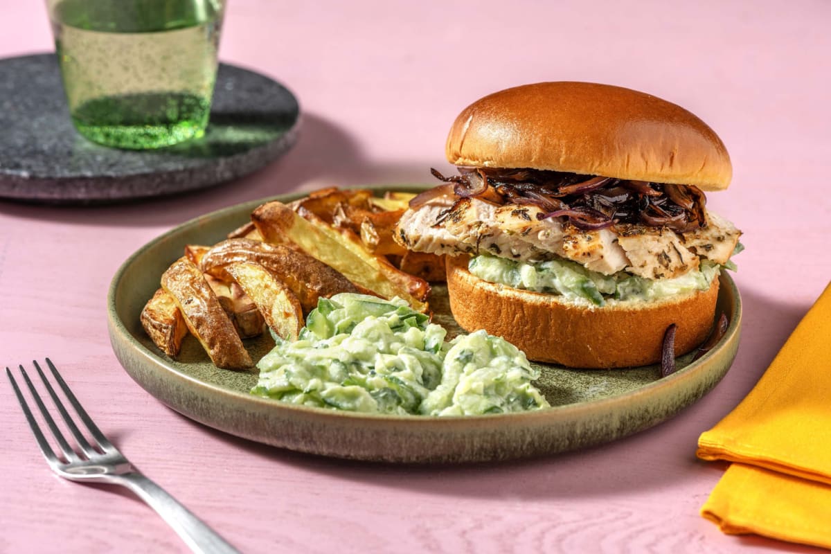 Griechischer Souflaki-Poulet-Burger Rezept | HelloFresh
