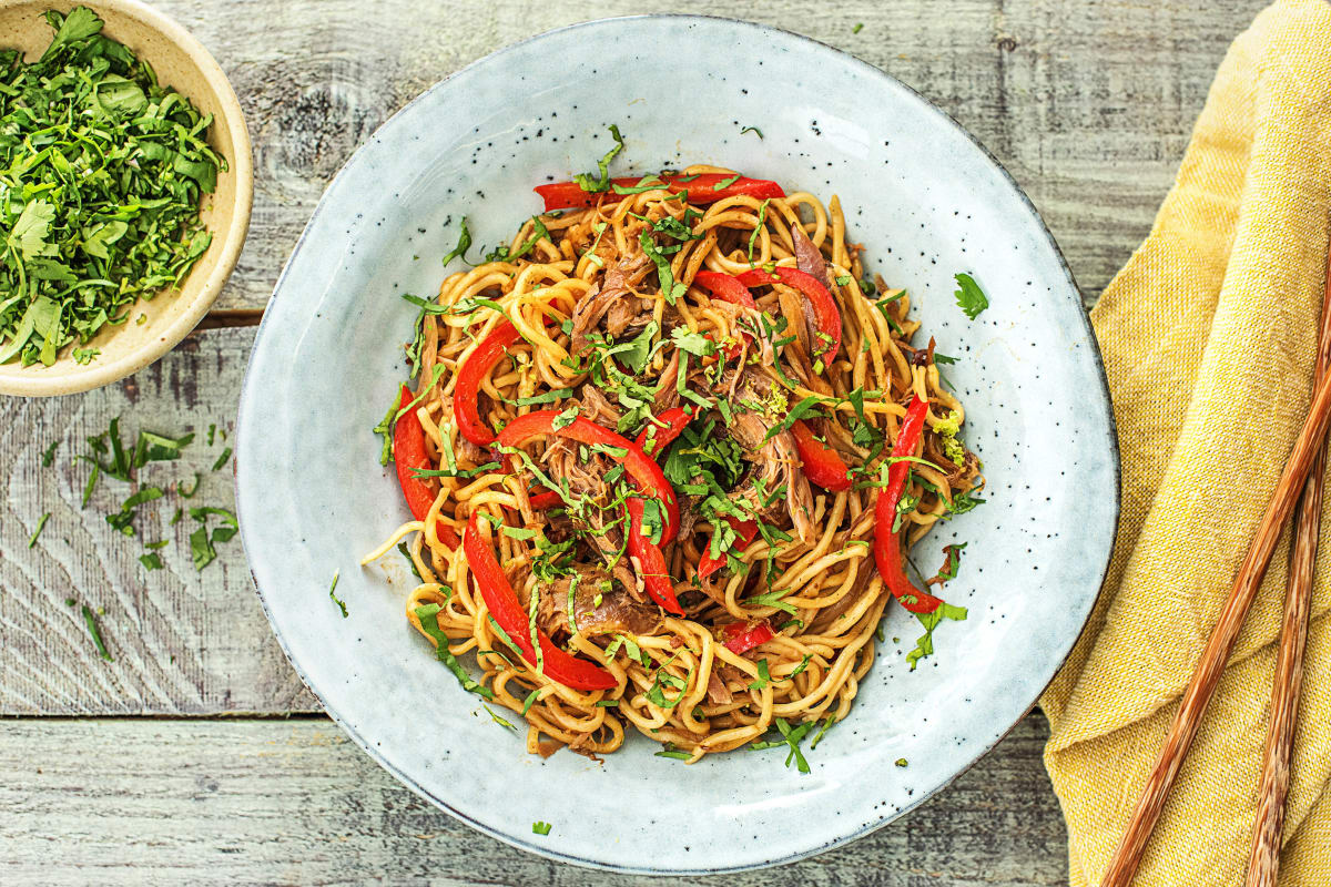 Hoisin Duck Stir Fry With Egg Noodles Recipe Hellofresh 6443