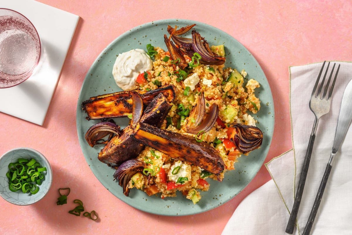 Honig-Harissa-Aubergine auf buntem Quinoa