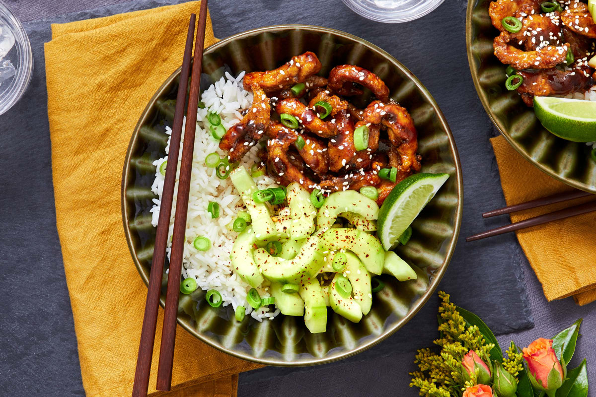 Korean-Style Chicken and Rice Bowl