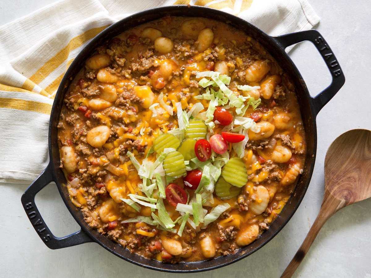 One-Pan Creamy Cheeseburger Gnocchi