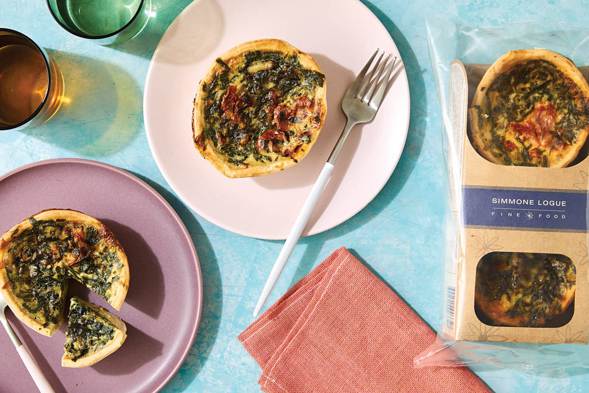 Leek, Gruyere, Roasted Tomato & Spinach Quiche Recipe HelloFresh