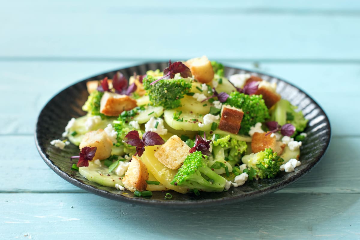 Leichter Kartoffel-Gurken-Salat mit Broccoli