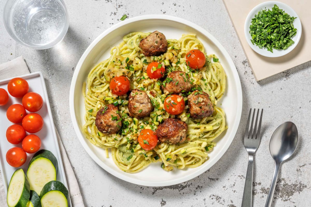 Linguine met saus van courgette