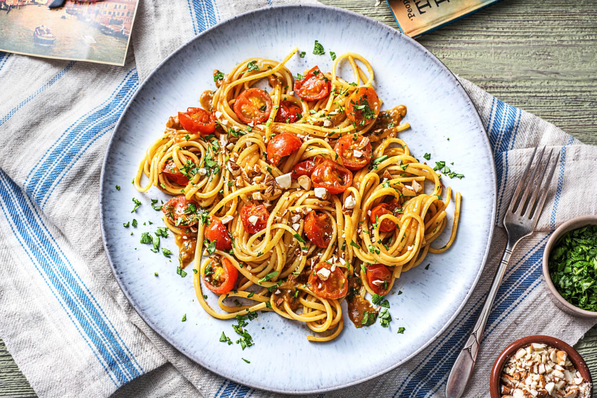 Linguine met cherrytomaten en ansjovisboter