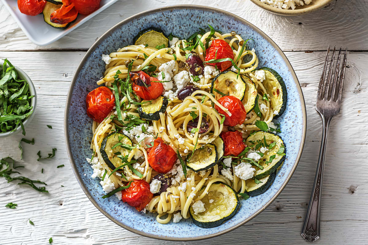 Linguine met geroosterde groenten en feta