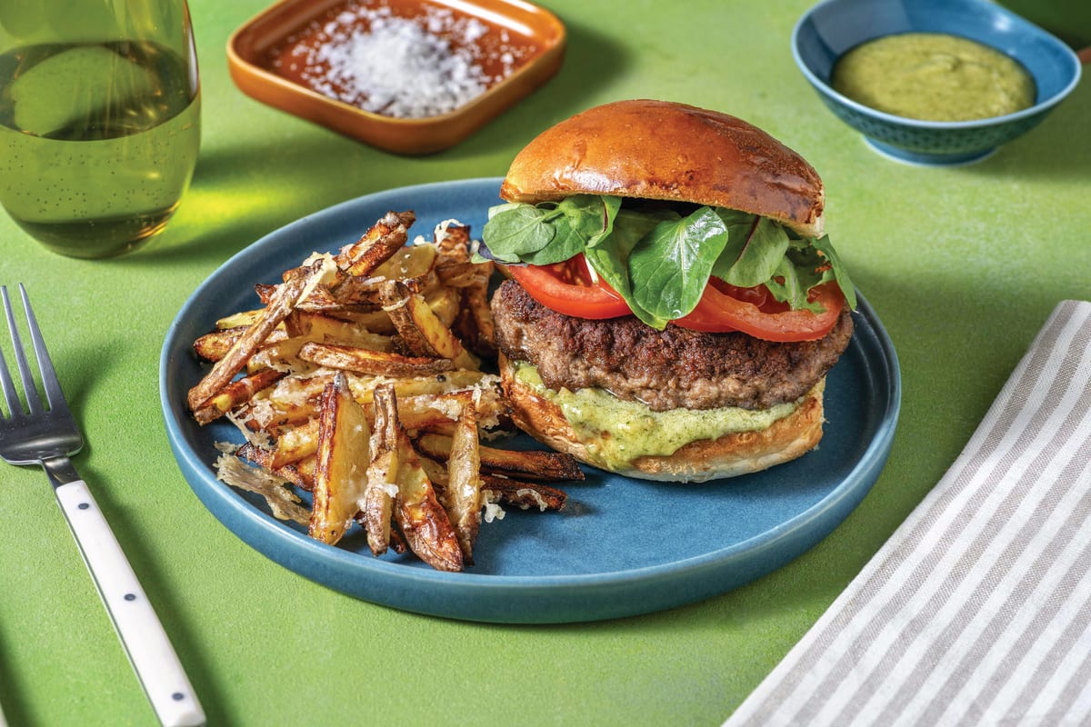 Beef Burger & Creamy Pesto Dressing