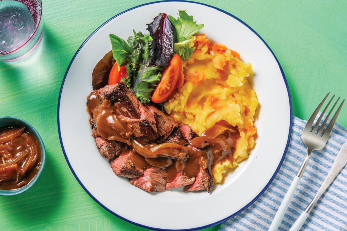 Peppercorn Beef & Caramelised Onion Gravy