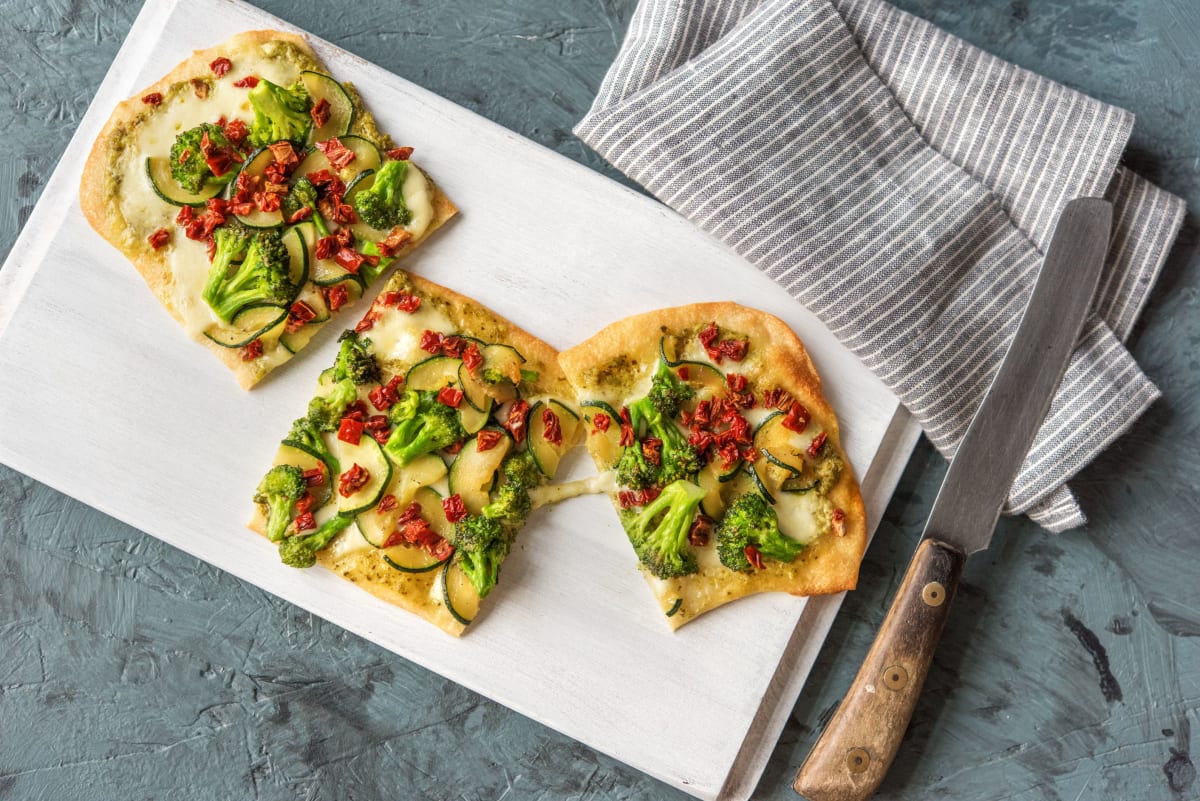 Pesto Flatbread (aka Posh Pizza)