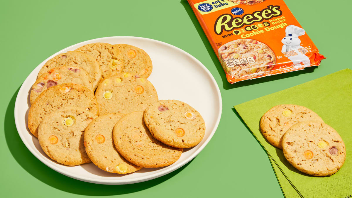 Pillsbury™ Mini REESE’S PIECES Cookie Dough