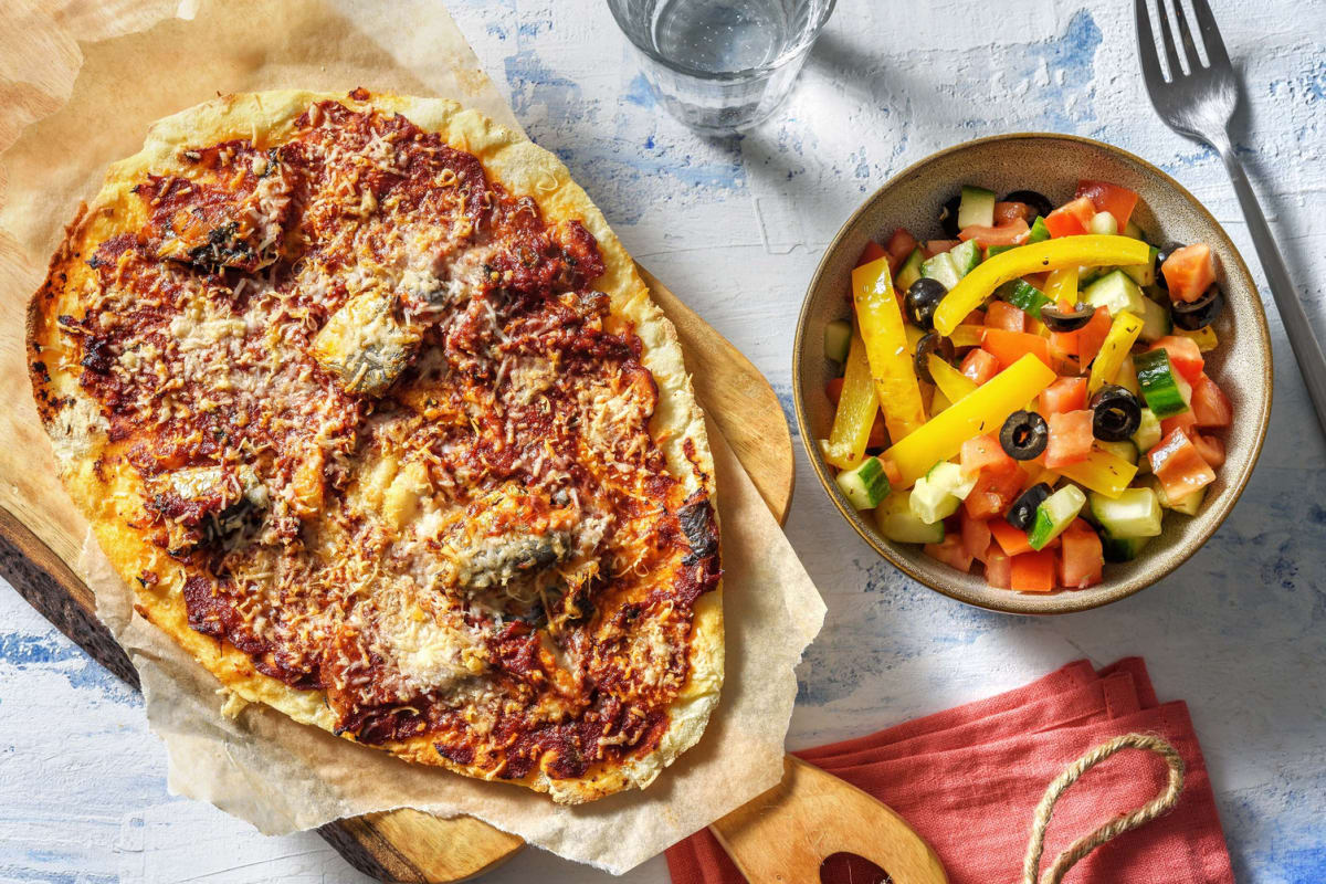 Naanpizza met tonijn en olijven