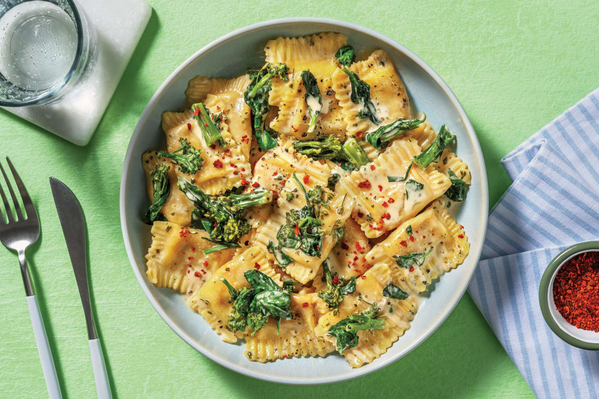 Plant-Based Ravioli & Creamy Spinach Sauce