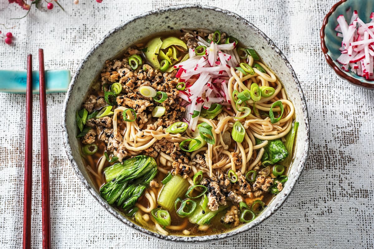 Ramen à la dinde et au sésame