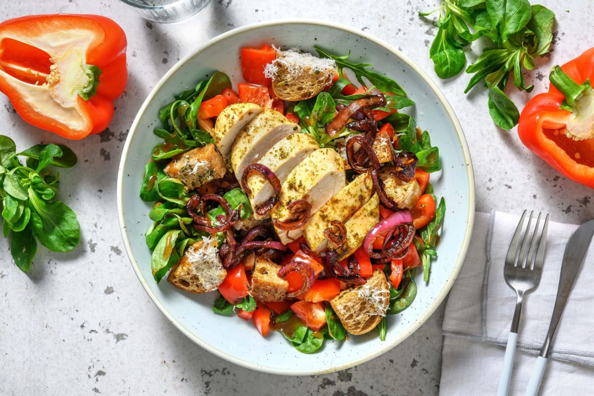 Italiaanse salade met kipfilet uit de oven