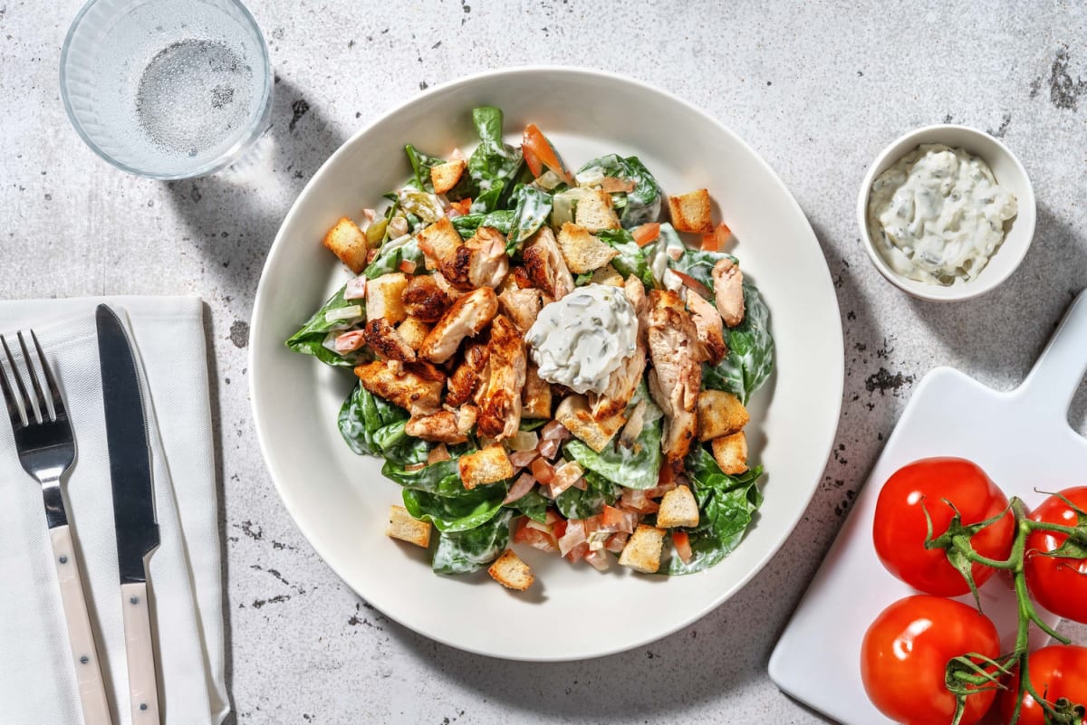 Salade de poulet et de cornichons à l’aneth