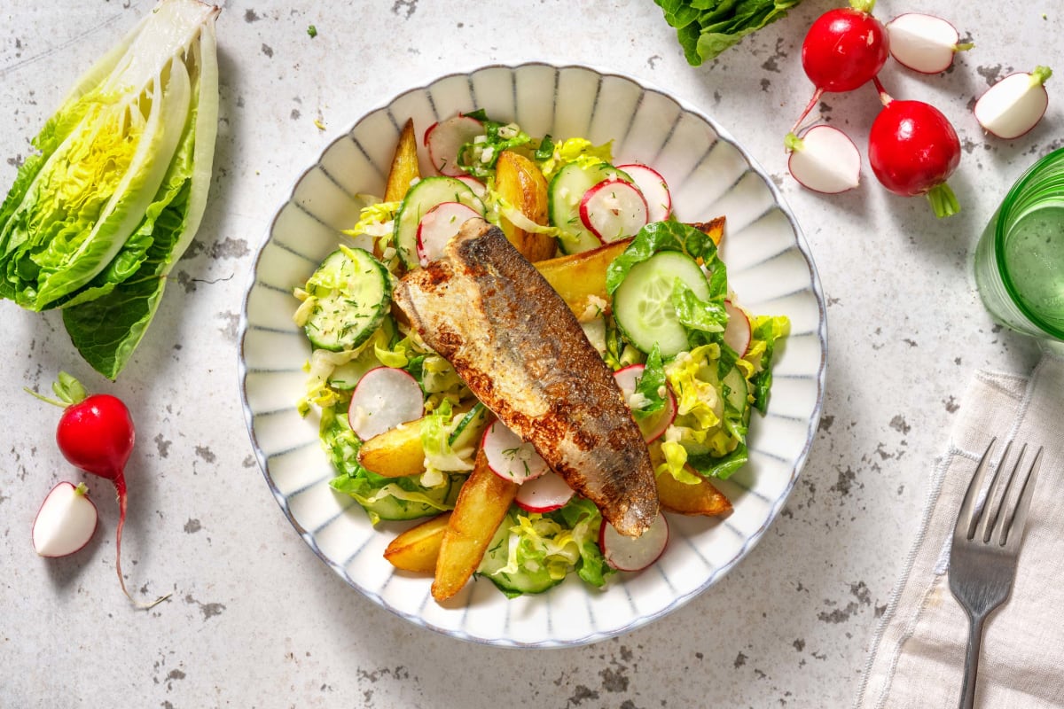 Salade scandinave et filet de merlu à la moutarde