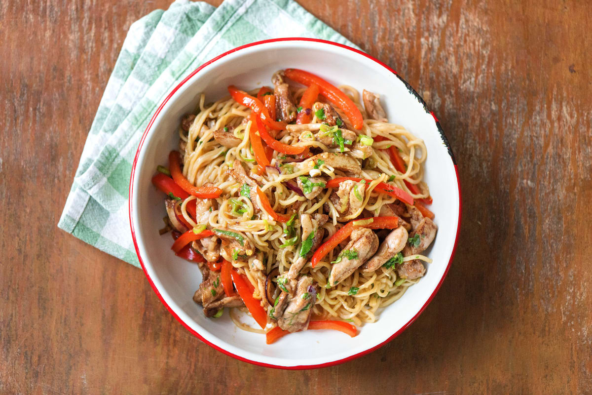 Shanghai Style Chicken Stir-Fry with Noodles