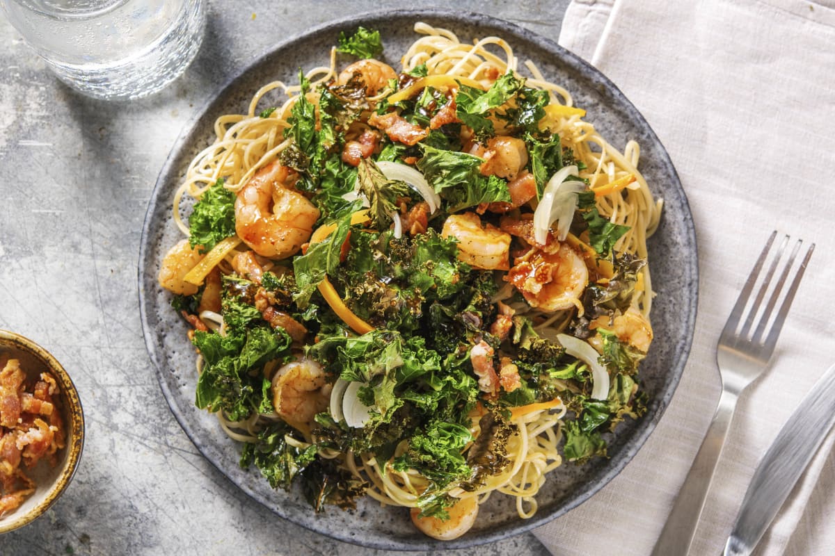 Chow mein aux crevettes et au kale