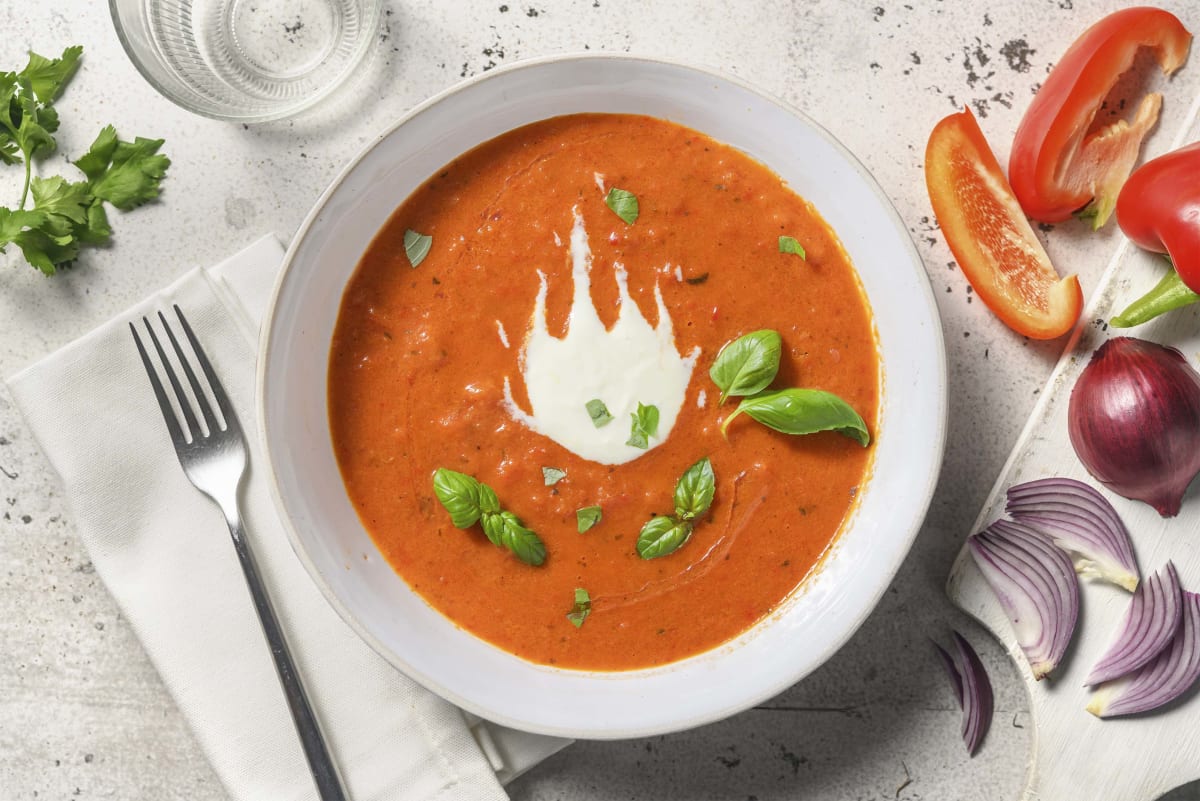 Soupe de tomates et de poivron rôtis