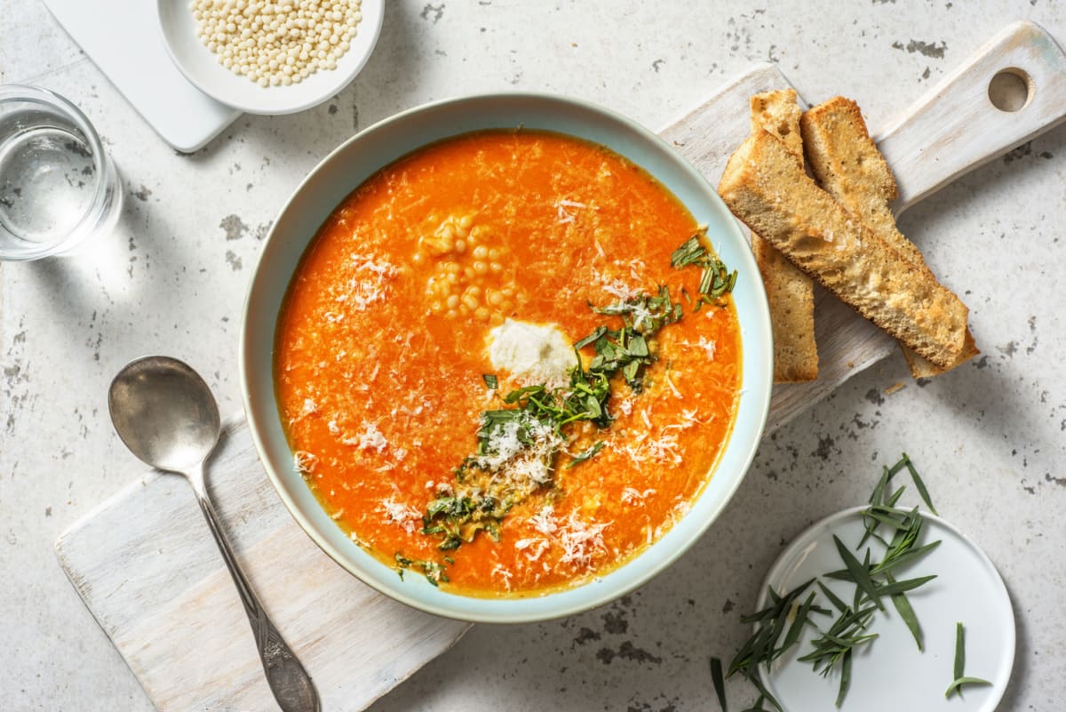 Soupe de tomate et poivron au couscous perlé