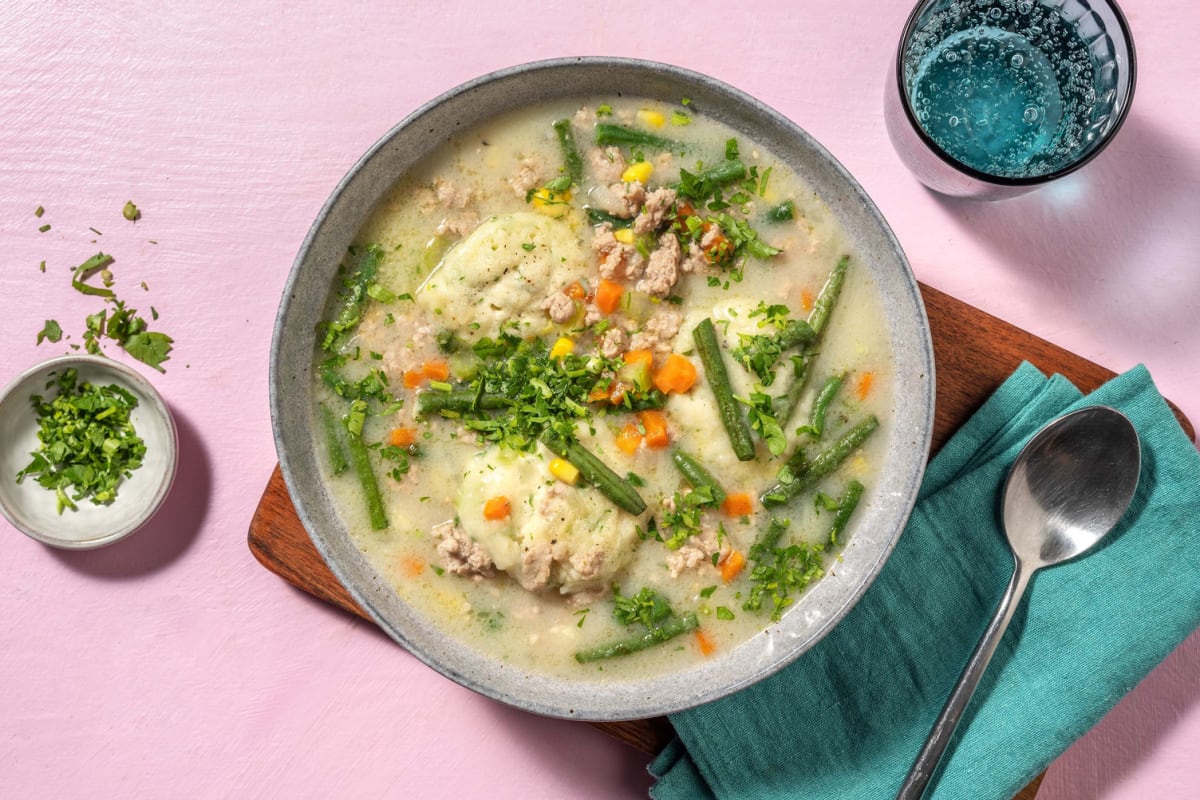 Soupe maison à la dinde et aux dumplings