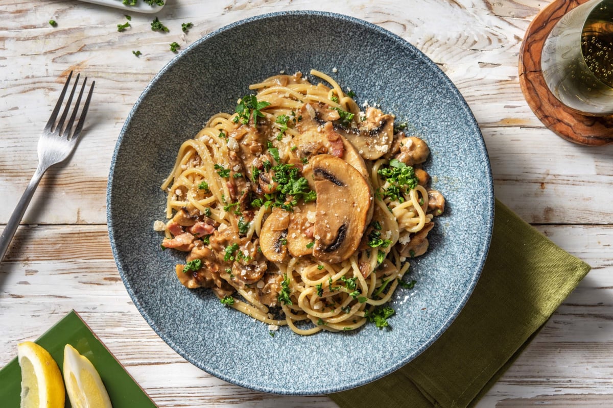 Spaghetti aux lardons & champignons à la crème Recette HelloFresh