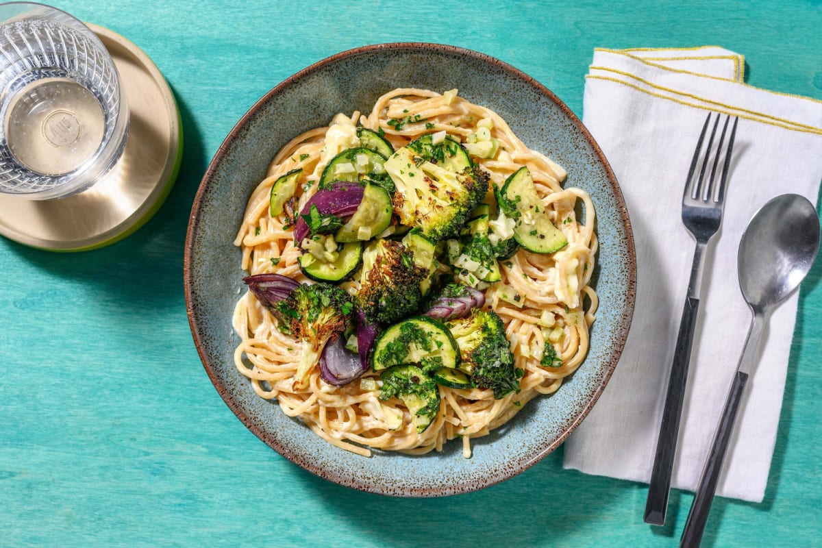 Spaghetti met zelfgemaakte kaassaus van camembert